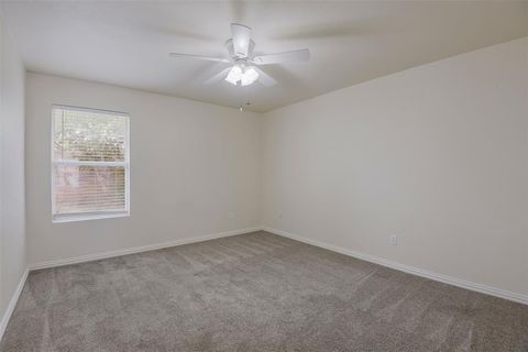 Tiny photo for 909 Anvil Creek Drive, Arlington, TX 76001 (MLS # 21328898)