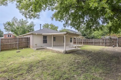 Tiny photo for 909 Anvil Creek Drive, Arlington, TX 76001 (MLS # 21328898)
