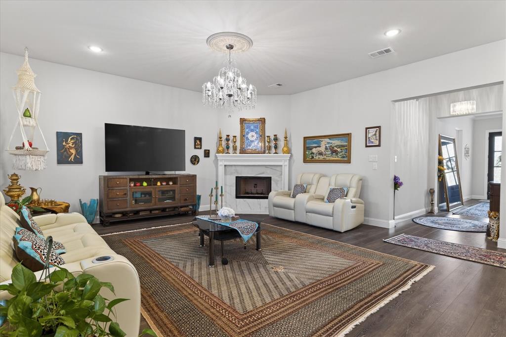 413 Winding Creek Lane