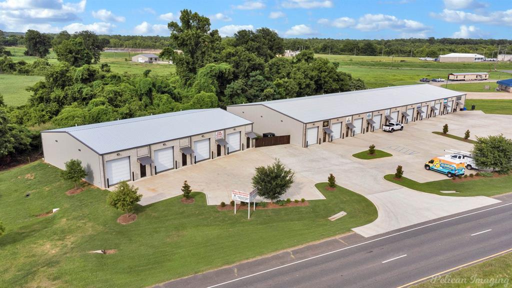 Cordaro - Commercial Lease