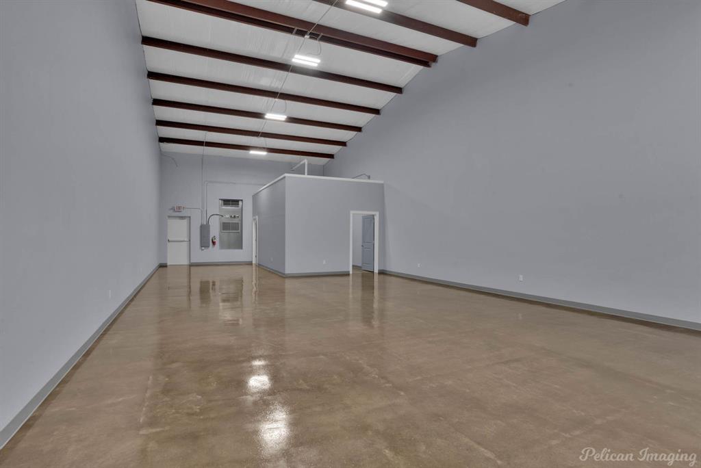 Cordaro - Commercial Lease