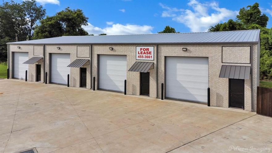 Office-Warehouse suites available for lease, conveniently located at the corner of Youree Drive & Flournoy Lucas Road in southeast Shreveport, with quick access to 3132 & I-49.

Suites contain 1,500 square feet and include an office, restroom, 5-ton HVAC unit, LED lighting throughout, sealed concrete floors in warehouse, 12' x 12' overhead door, and 4' x 6' signage on exterior building fronting Youree Drive. 

Please call for additional information. Owner-Agent.