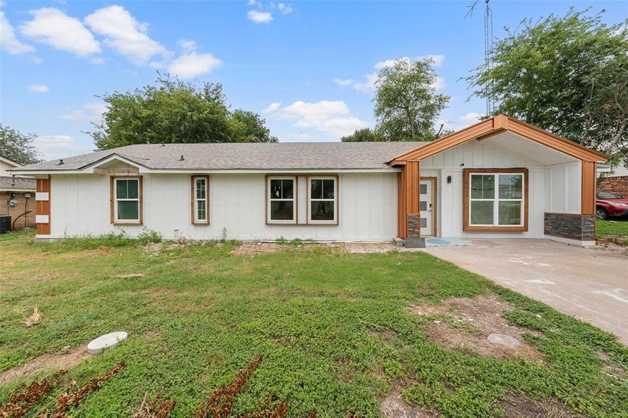 Come and view this beautifully partially remodeled home at 823 W 3rd Street in Eddy, TX, that feature updates from top to bottom! Situated in a peaceful, small town setting with convenient access to nearby cities, this home has been thoughtfully transformed to provide modern comfort and style. The property features a spacious layout thanks to a well planned addition and the complete enclosure of the former garage, which has been seamlessly flows into the main living space. Whether you're looking for your next investment or a quiet place to settle down, this home checks all the boxes. Don’t miss your chance to own this stunning home in a great location that needs your finishing touches, schedule your showing today!