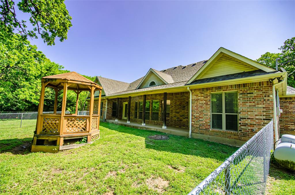 C Smith - Residential Lease