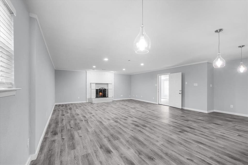 705 NW Hillery Street