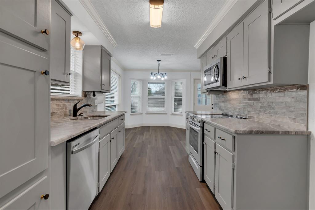 Foster Village Add - Residential