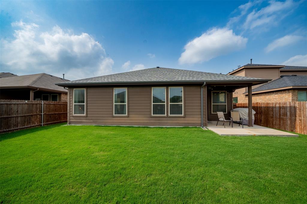 Fort Worth, Texas 76179, United States, 3 Bedrooms Bedrooms, ,2 BathroomsBathrooms,Residential,Pending,135277