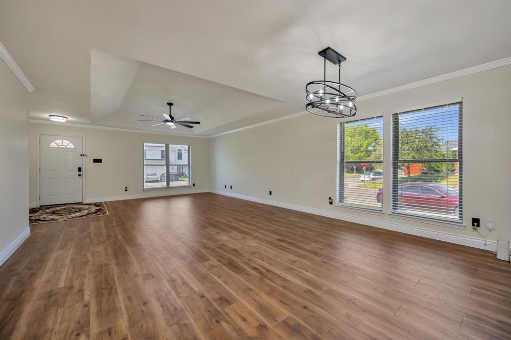 Huntington Village Ph III Add - Residential