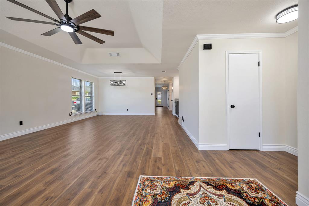 Huntington Village Ph III Add - Residential