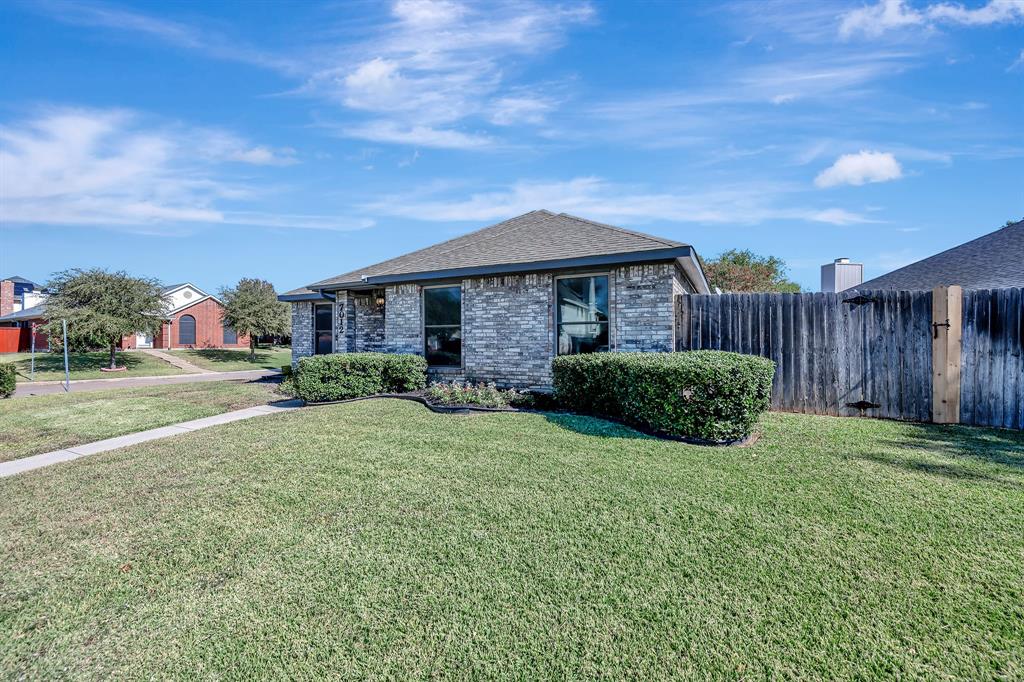 Huntington Village Ph III Add - Residential