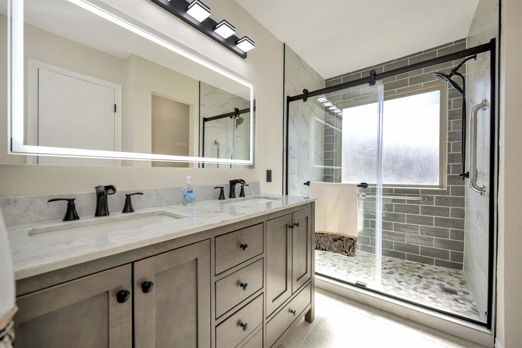 Huntington Village Ph III Add - Residential