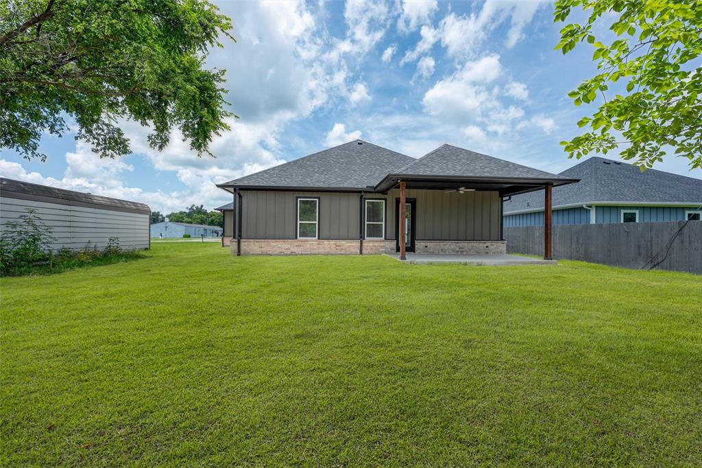 Paradise Bay - Residential