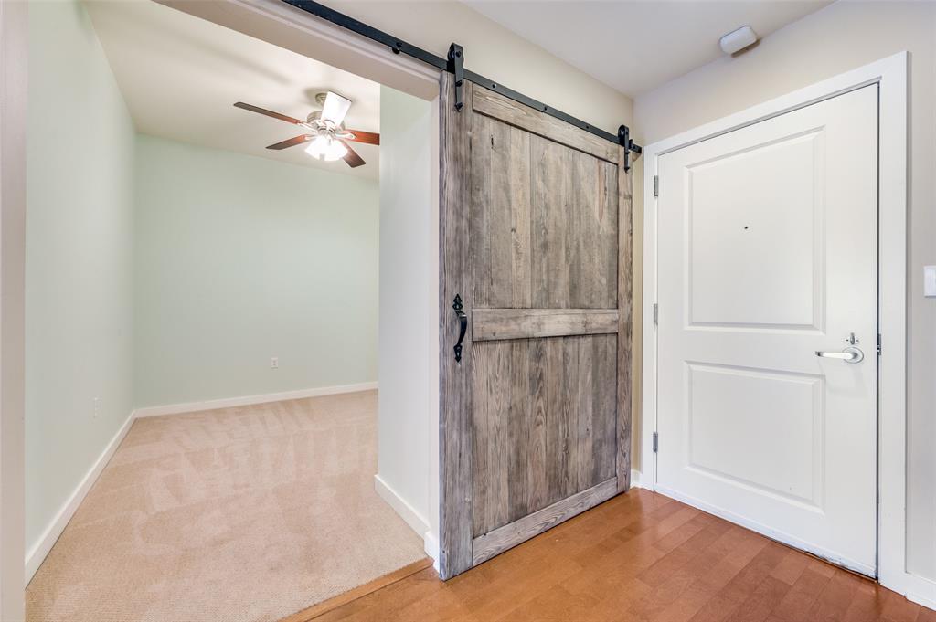 Metropolitan 1200 Main St Condo - Residential