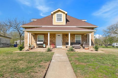 A home in Whitesboro