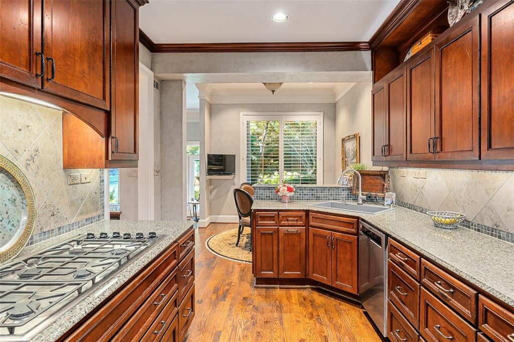 6294 Willowgate Lane
