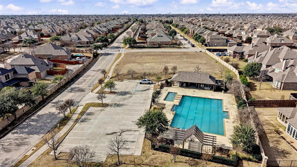 Woodbridge Ph 14 - Residential