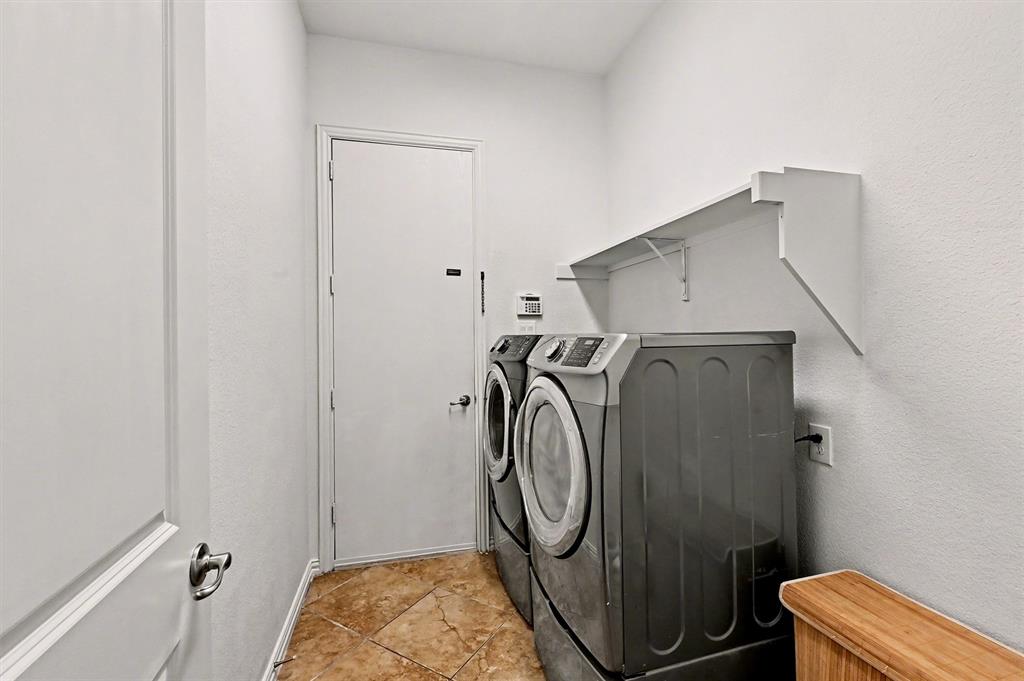 Woodbridge Ph 14 - Residential