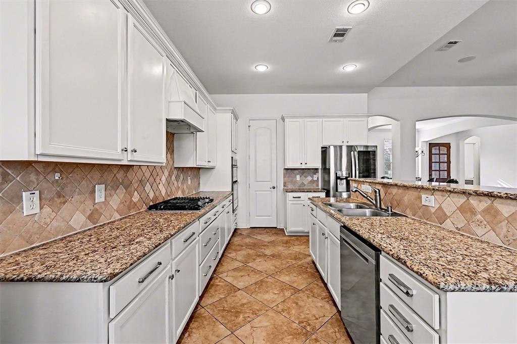 Woodbridge Ph 14 - Residential