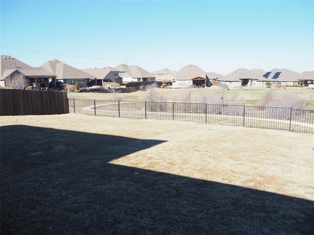 Seventeen Lakes - Residential Lease