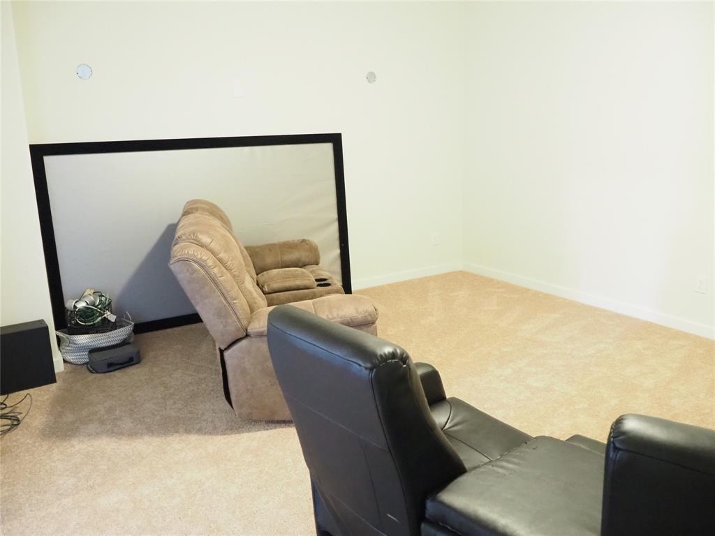 Seventeen Lakes - Residential Lease