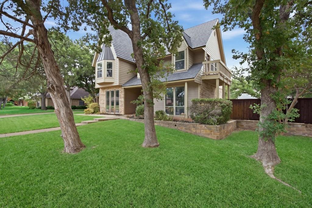 4705 Villa Vera Drive