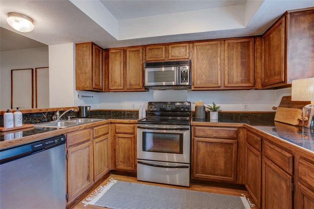 Canty Street Twnhms - Residential