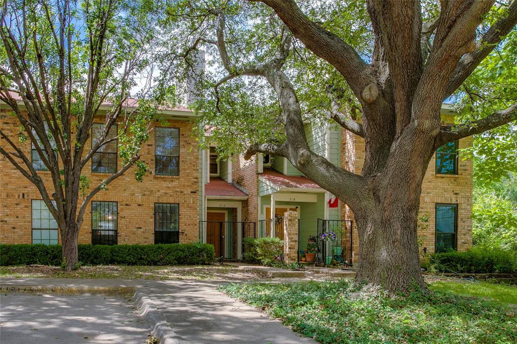 Canty Street Twnhms - Residential