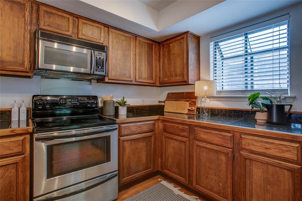 Canty Street Twnhms - Residential