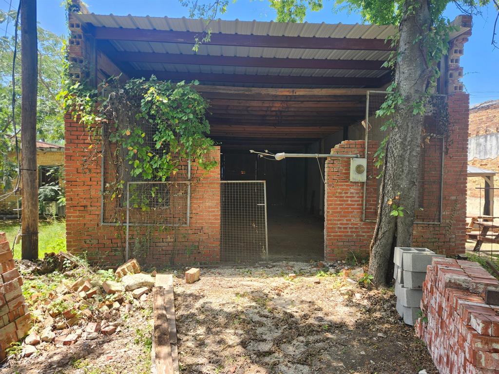 Old Town - Commercial Sale