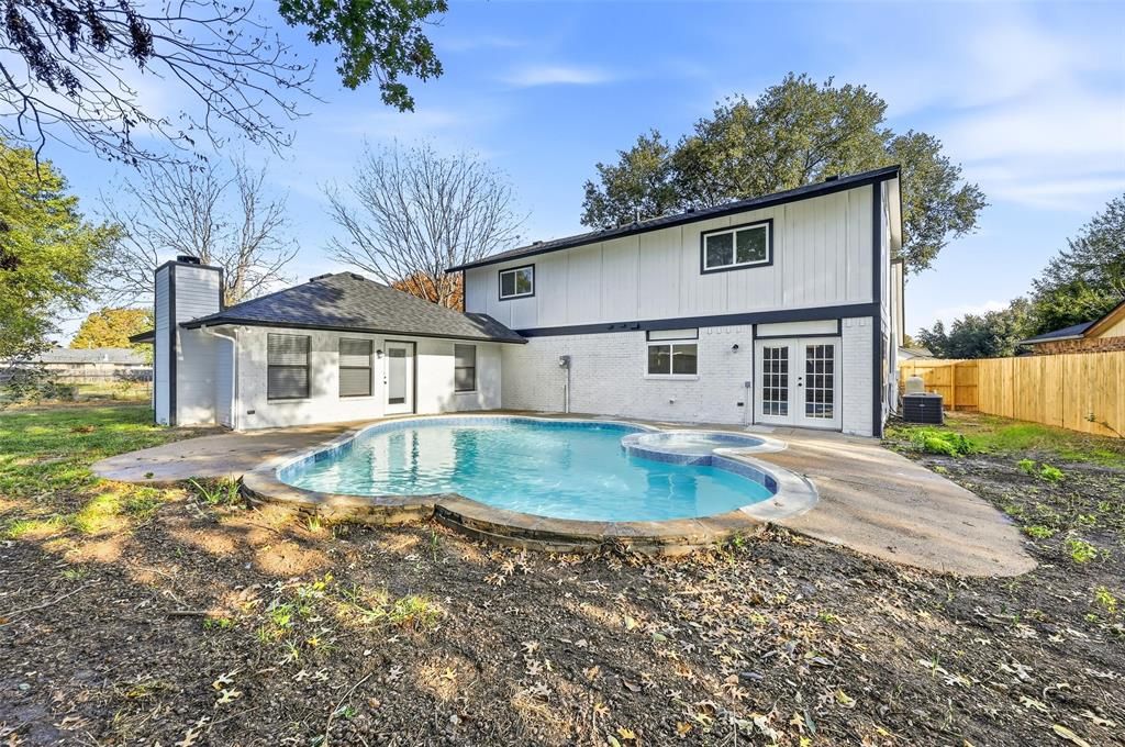 Photo of 3505 Corn Valley Court, Grand Prairie, TX 75052 (MLS # 21127396)