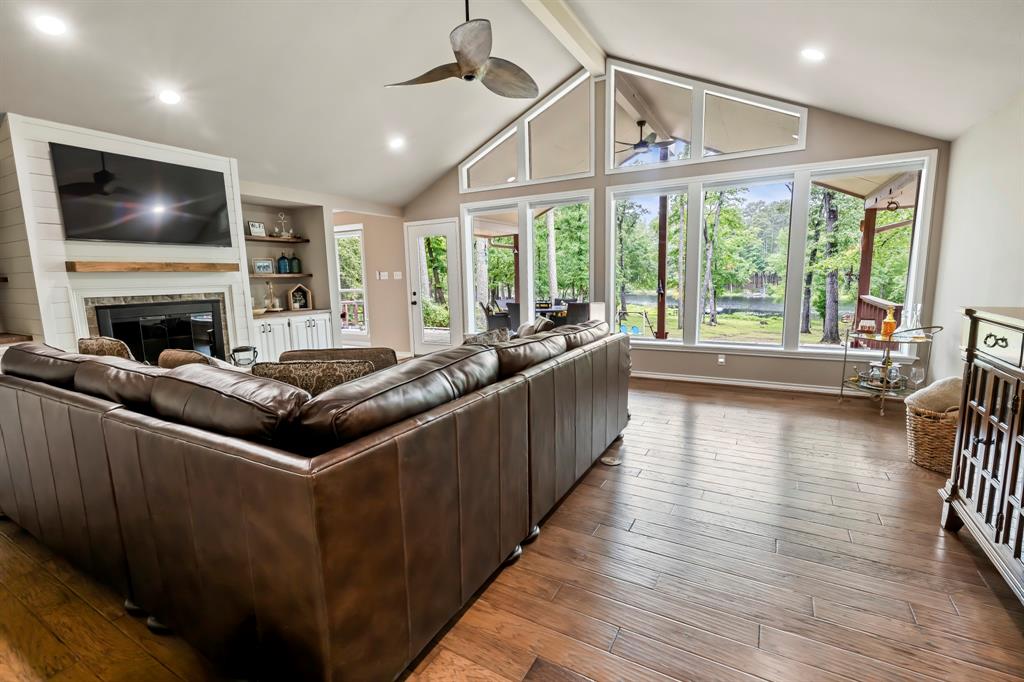 810 Clear Water Trail