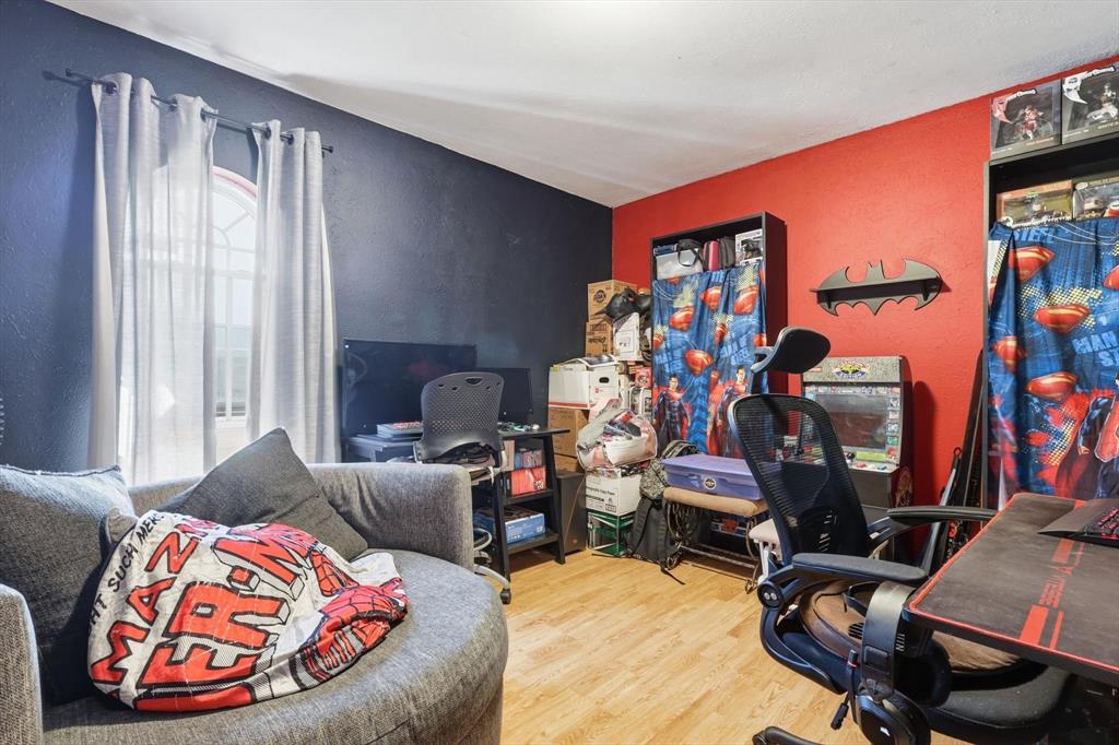 Kenwood Heights 01 - Residential