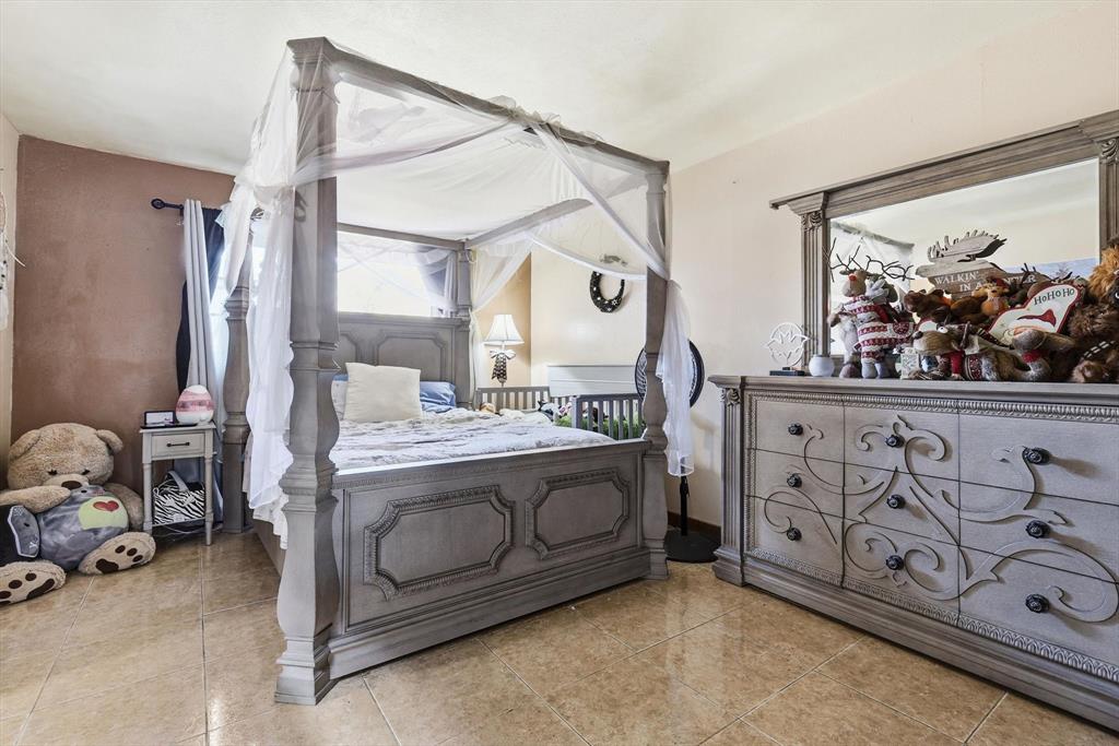 Kenwood Heights 01 - Residential