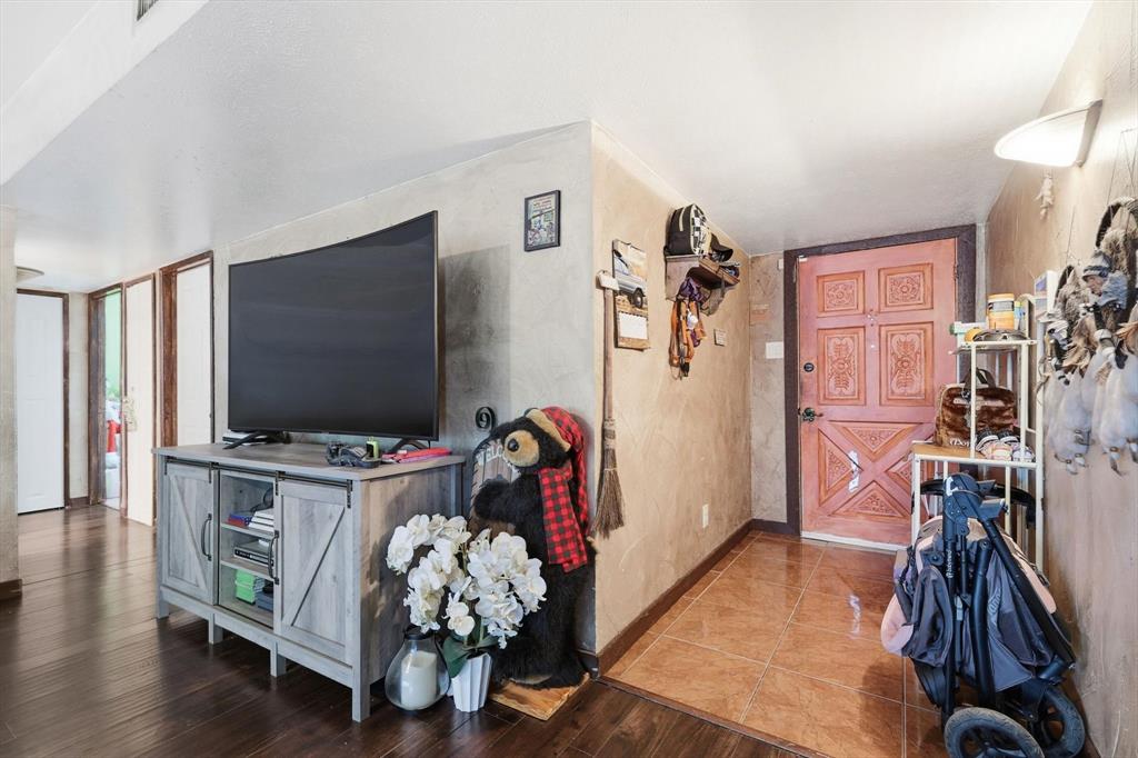 Kenwood Heights 01 - Residential