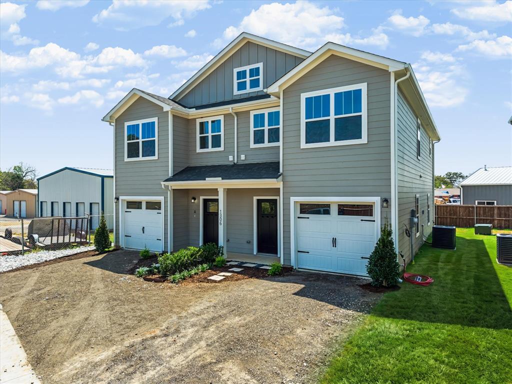 1306 Country Road