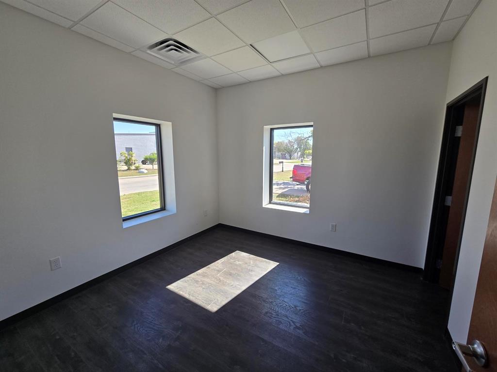 Validus Add - Commercial Lease