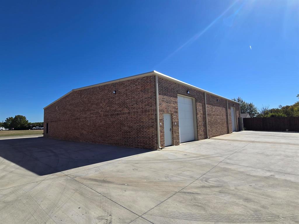 Validus Add - Commercial Lease