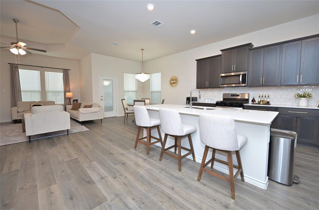 10013 Gray Barrel Drive