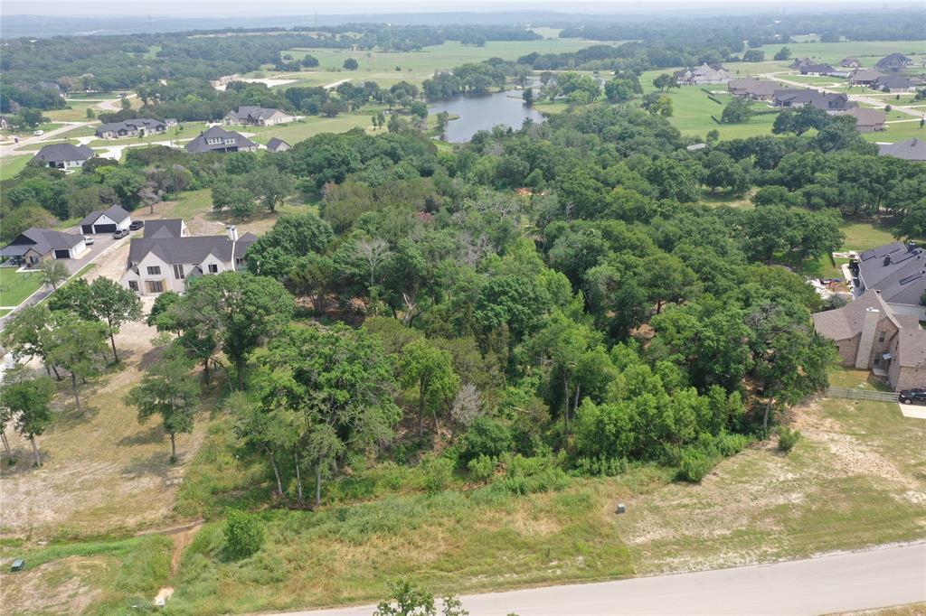 512 Lydia Lane