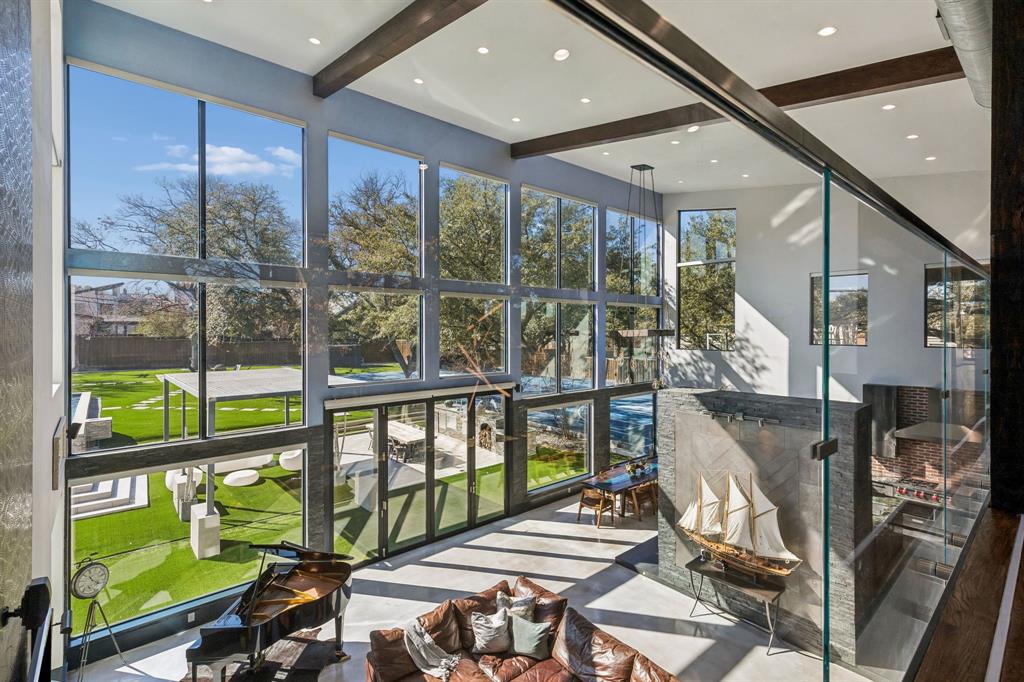 Strong & Crossen - Residential