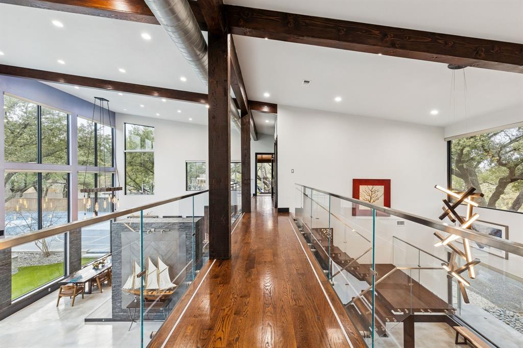 Strong & Crossen - Residential