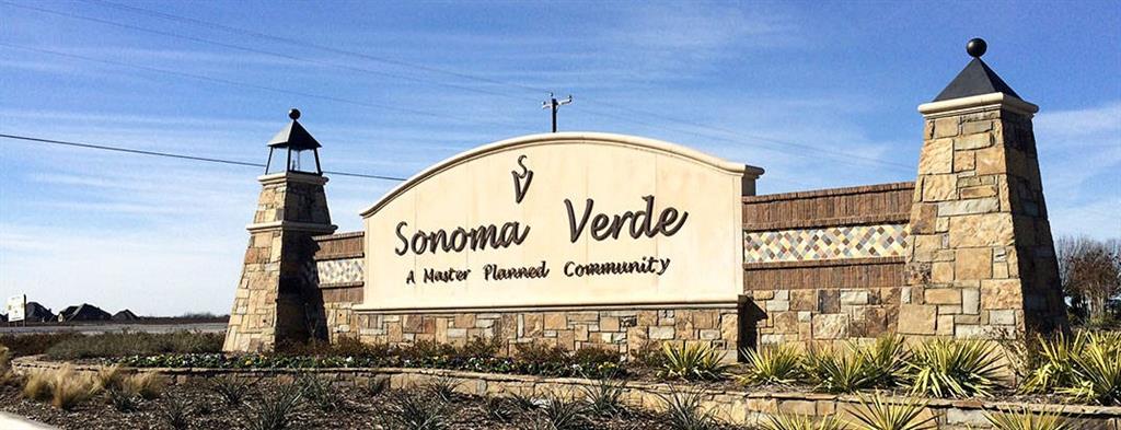 Sonoma Verde - Residential