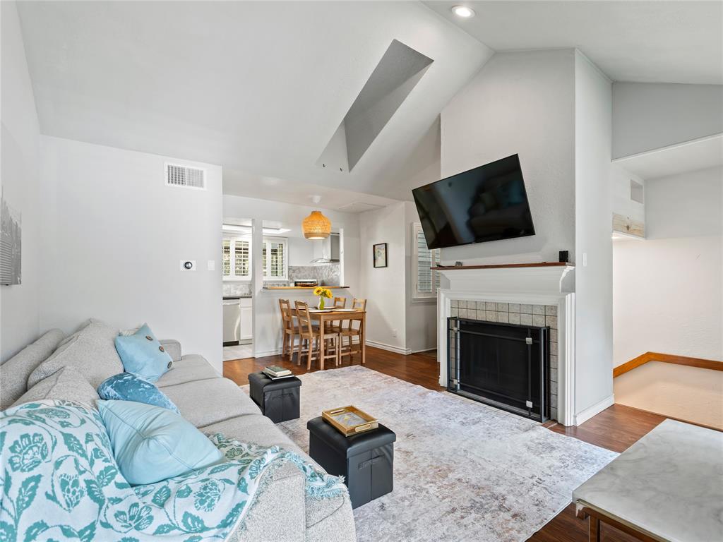 Bent Trail Twnhms - Residential Lease