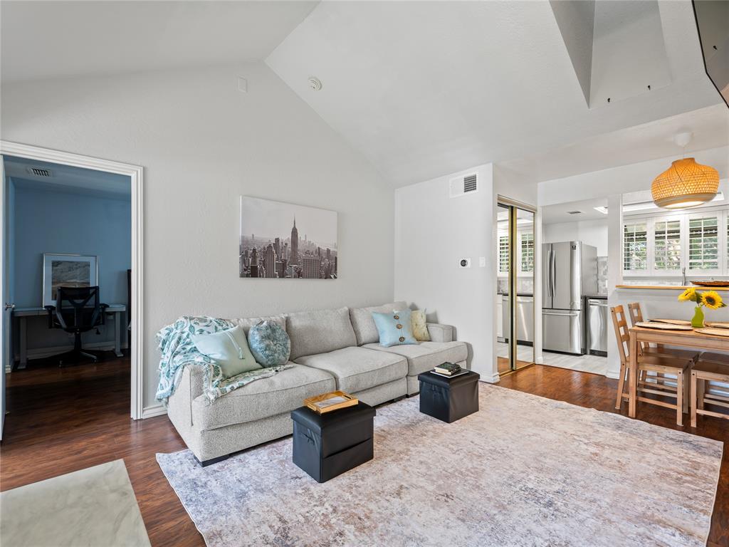 Bent Trail Twnhms - Residential Lease