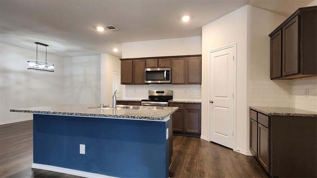 Magnolia Ph 5 - Residential Lease