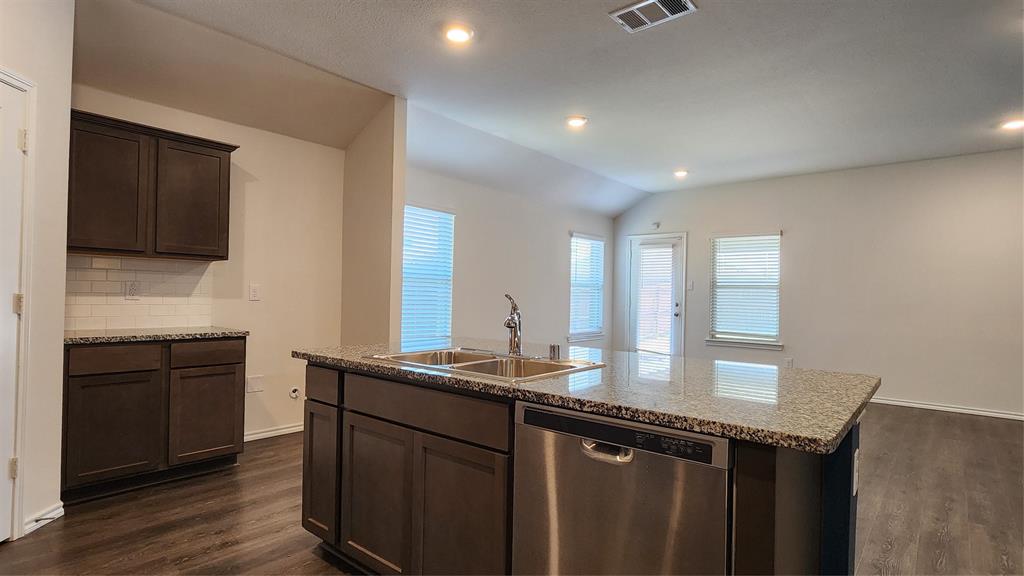 Magnolia Ph 5 - Residential Lease