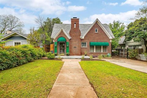 2328 W Rosedale Street S Fort Worth TX 76110