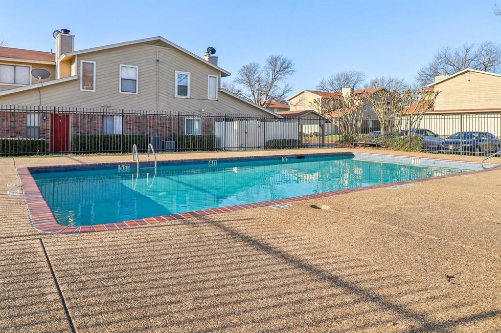 Ridgeline Townhome Condo - Residential