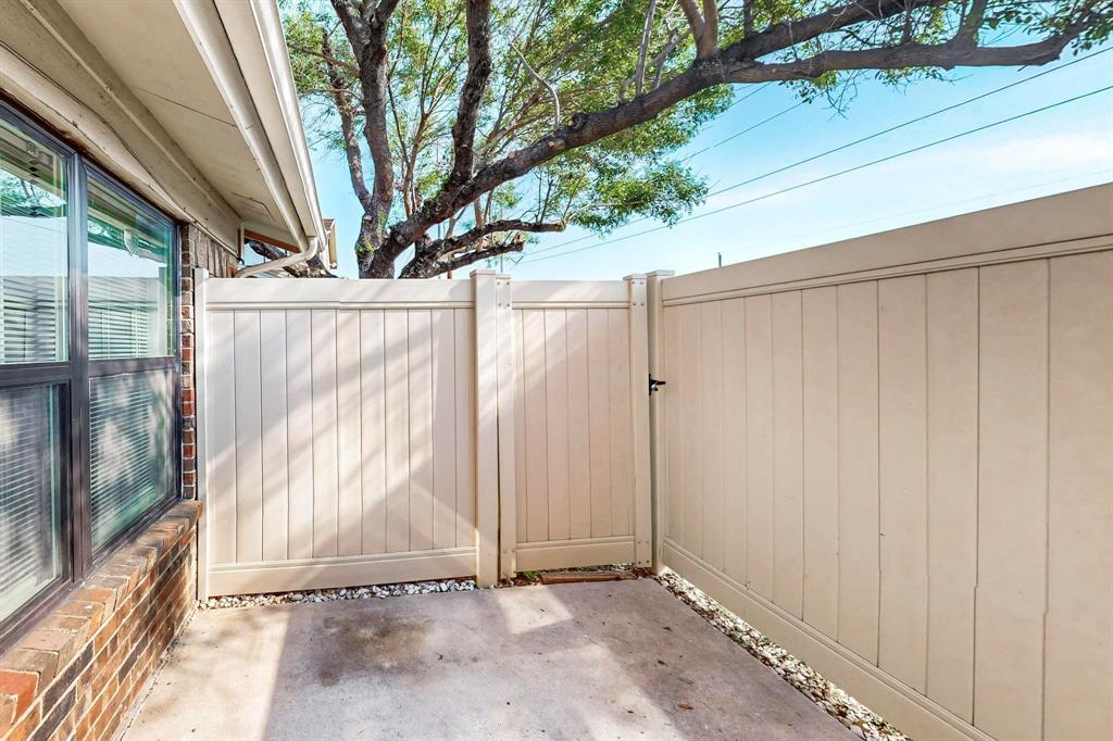 Ridgeline Townhome Condo - Residential