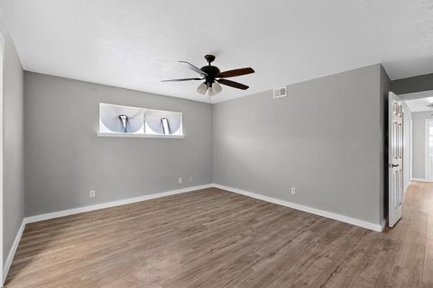 Tiny photo for 1120 Misty Glen Lane, Dallas, TX 75232 (MLS # 21093522)